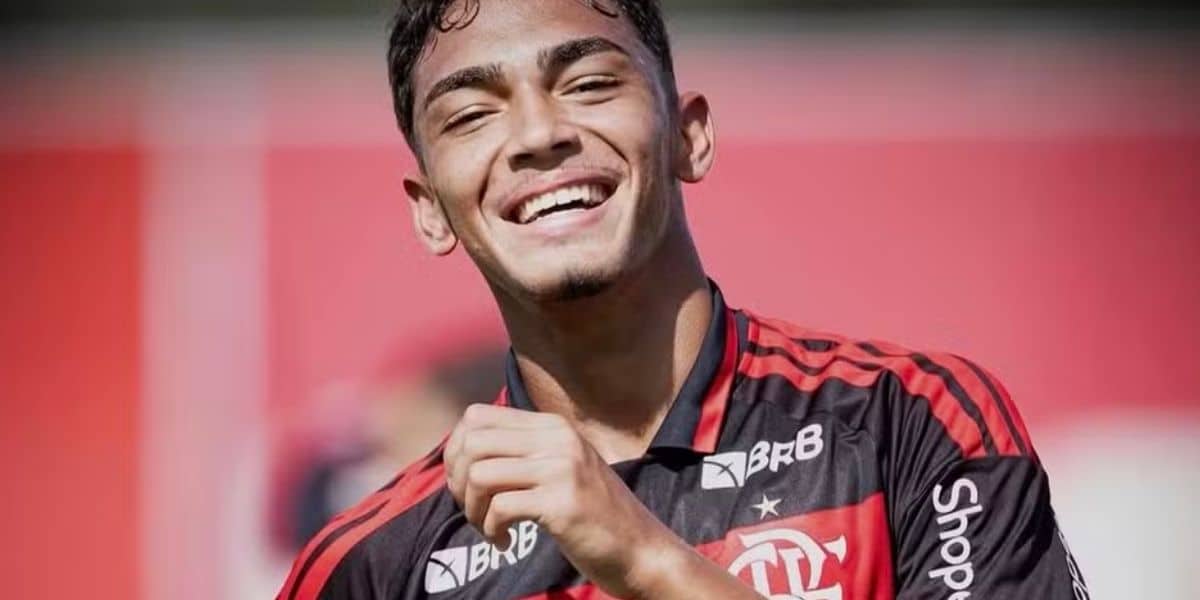 Flamengo: joia de 17 anos pode ganhar chance contra o Botafogo