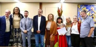 Alexandre Kalil e membros do Psol e Rede